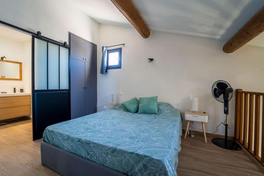 Charmant T2 Proche Place Aux Herbes Uzes Exterior photo
